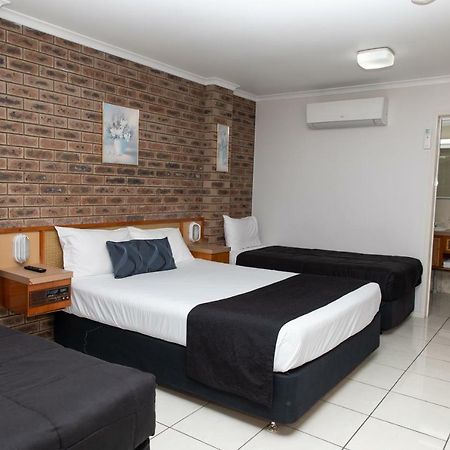 Lantern Motor Inn Mackay Eksteriør bilde